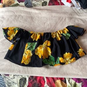 Zara Off the shoulder crop top